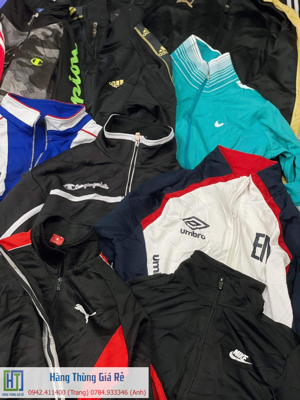 Hang thung_QUAN AO THE THAO NHAT (11)