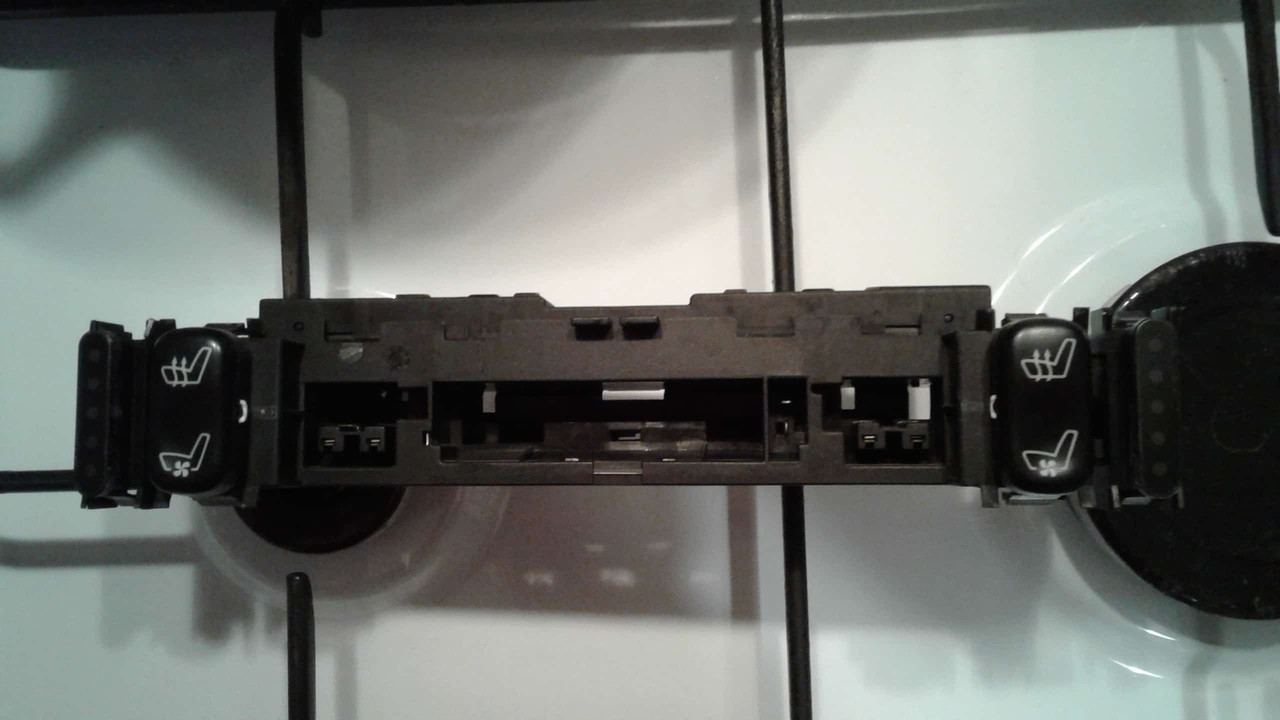 1482608322005552053469