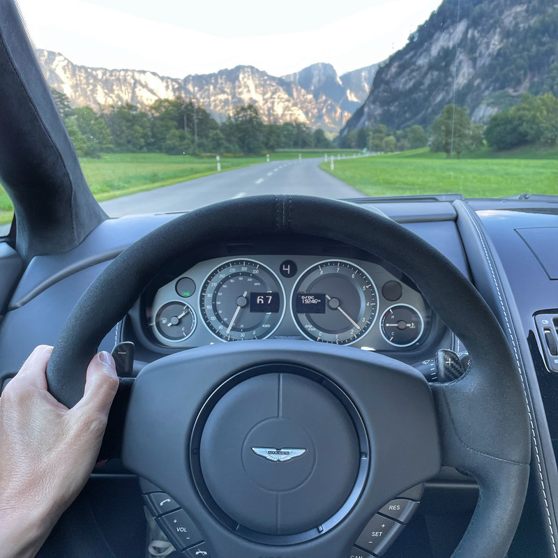 0FAFE469-402F-4C7E-9E41-54D8BA55508C