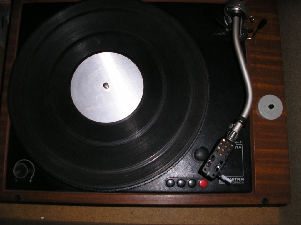 2295_p1290155