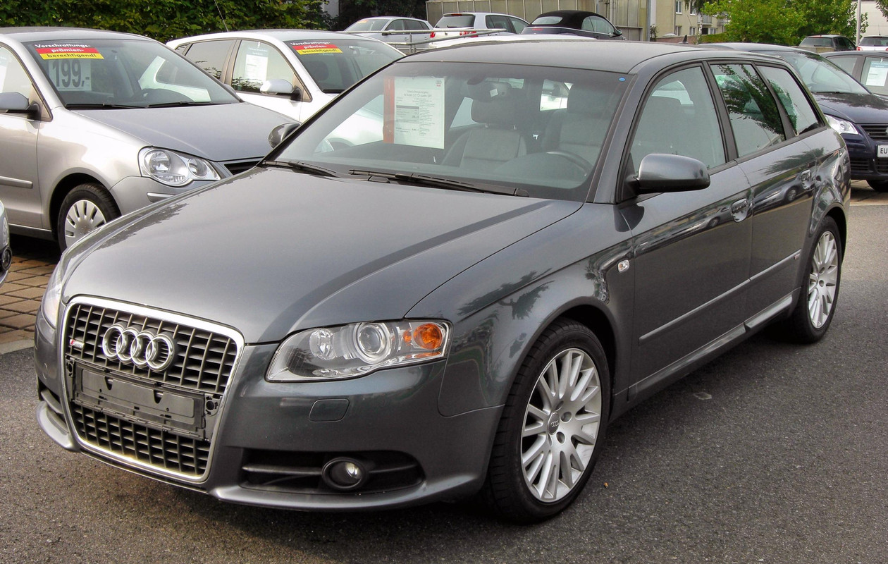 Audi_A4_B7_Avant_S-Line_20090809_front