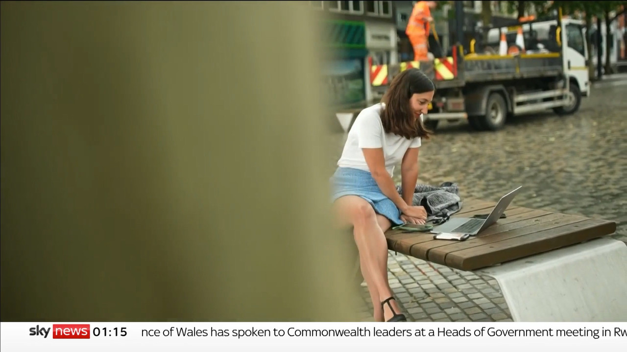 Liz Bates 250622.mp4_snapshot_00.19.447