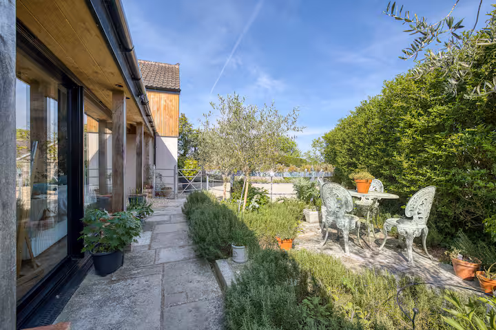 Willow Lodge photo 12
