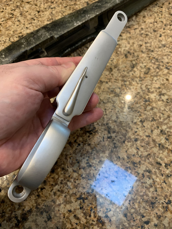 F91216AC-3AEB-462B-B0A7-4DF510BD7EEF