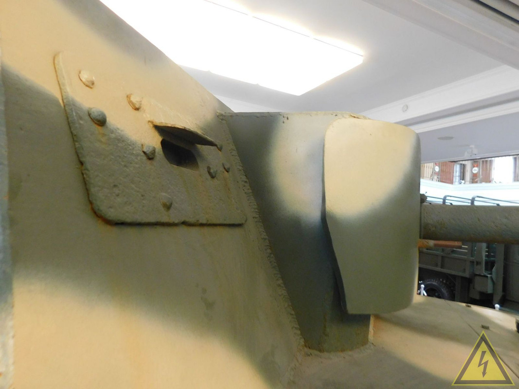 Макет советского бронированного трактор ХТЗ-16, Музейный комплекс УГМК, Верхняя Пышма DSCN5538
