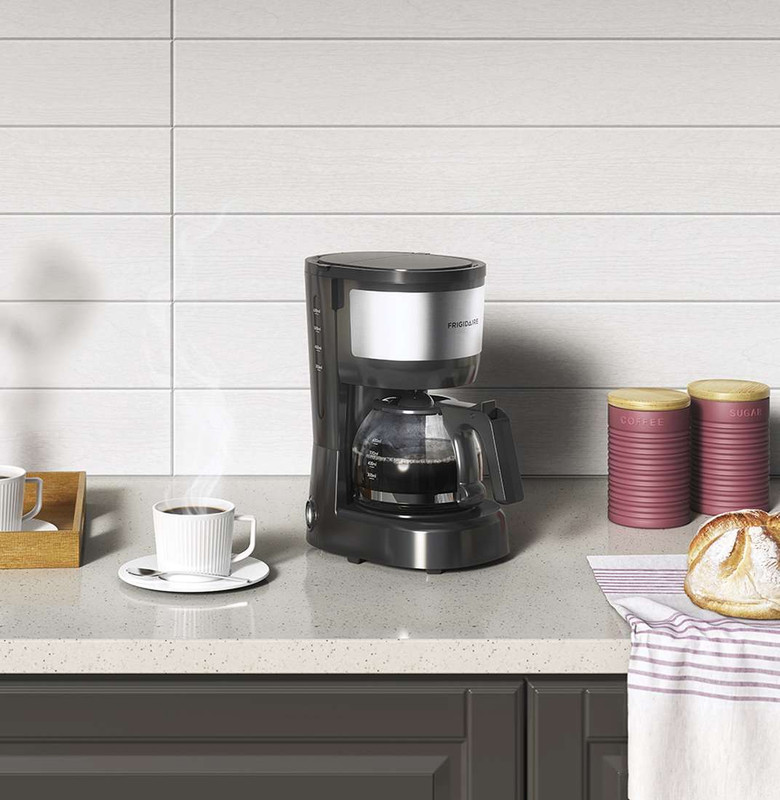 Cafetera eléctrica Frigidaire FCM10