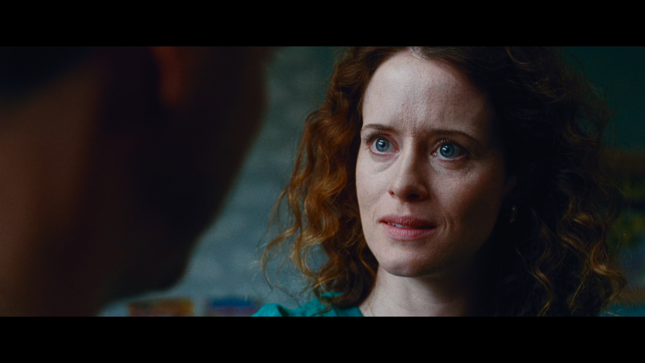 mpv-shot_All.of.Us.Strangers.2023.2160p.UHD.WEB-DL.HDR.DV.HEVC-Нечипорук_00_33_22_0010