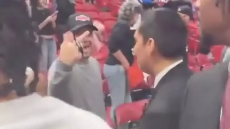 Фенове освиркаха Колби Ковингтън в &#039;града на Масвидал&#039;