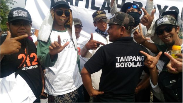 Prabowo sebut 'tidak boleh kampanye' di Reuni 212, Rizieq serukan 2019 ganti presiden