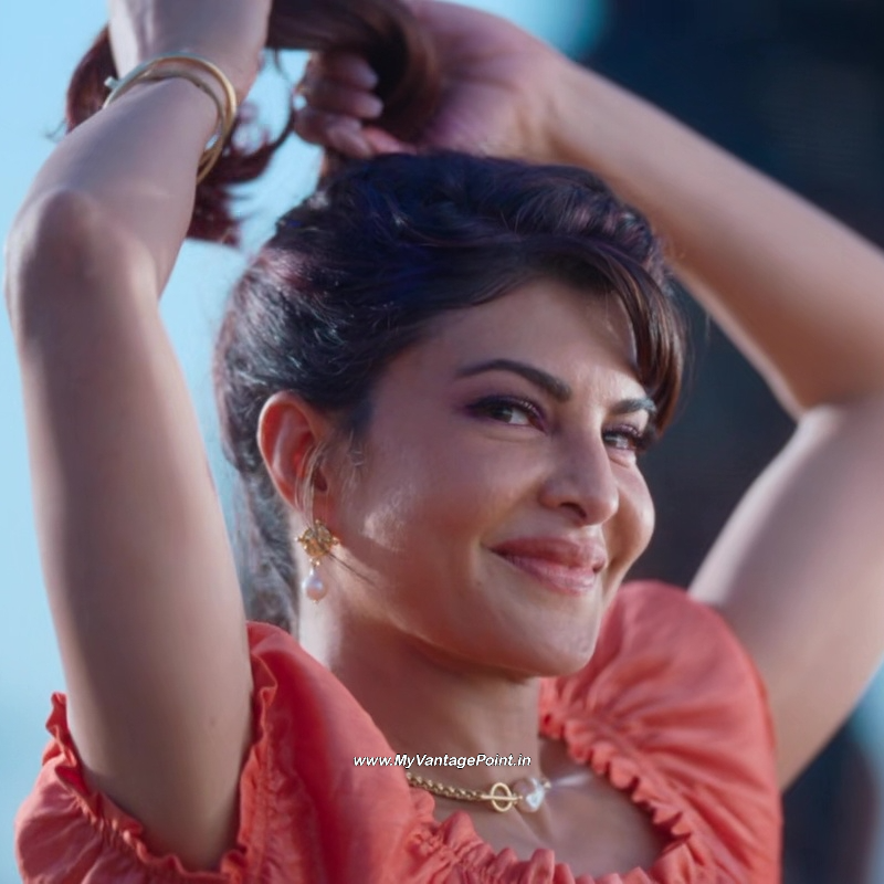 4-Jacqueline-Fernandez-in-Bachchhan-Paandey-My-Vantage-Point