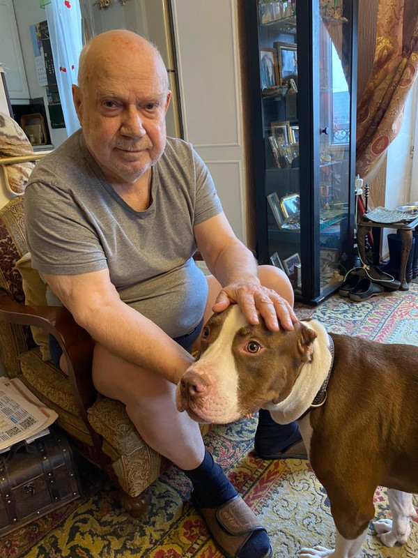 D4ACDF59-BB61-454A-831B-0624389F2903