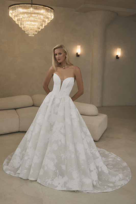 Casablanca Bridal Guinevere Style 2640 Front View