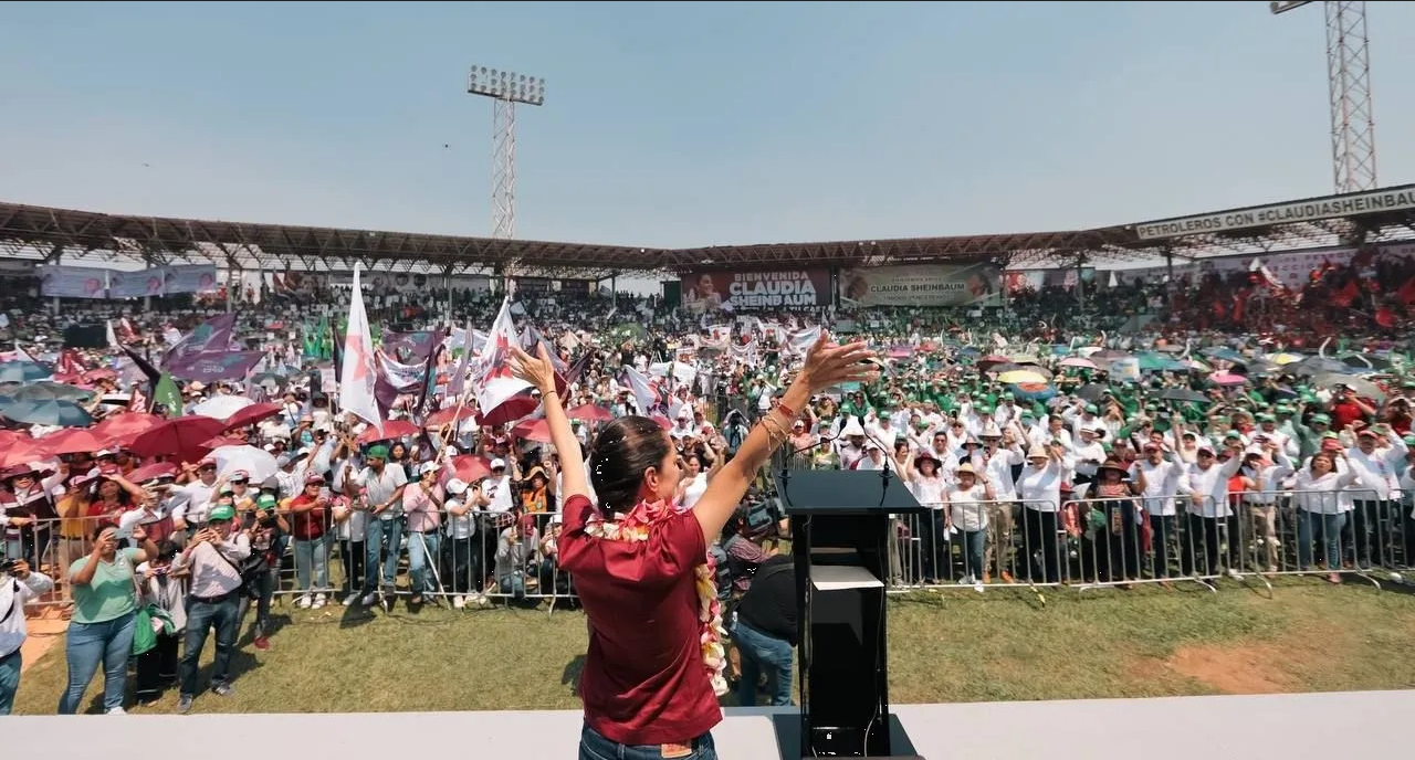 Claudia Sheinbaum apuesta por fortalecimiento de Pemex y CFE