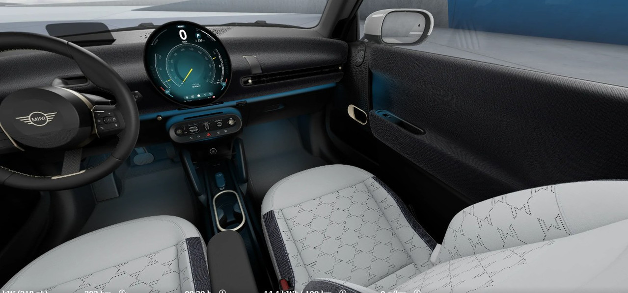 20260721-Mini-Cooper-E-binnen.jpg