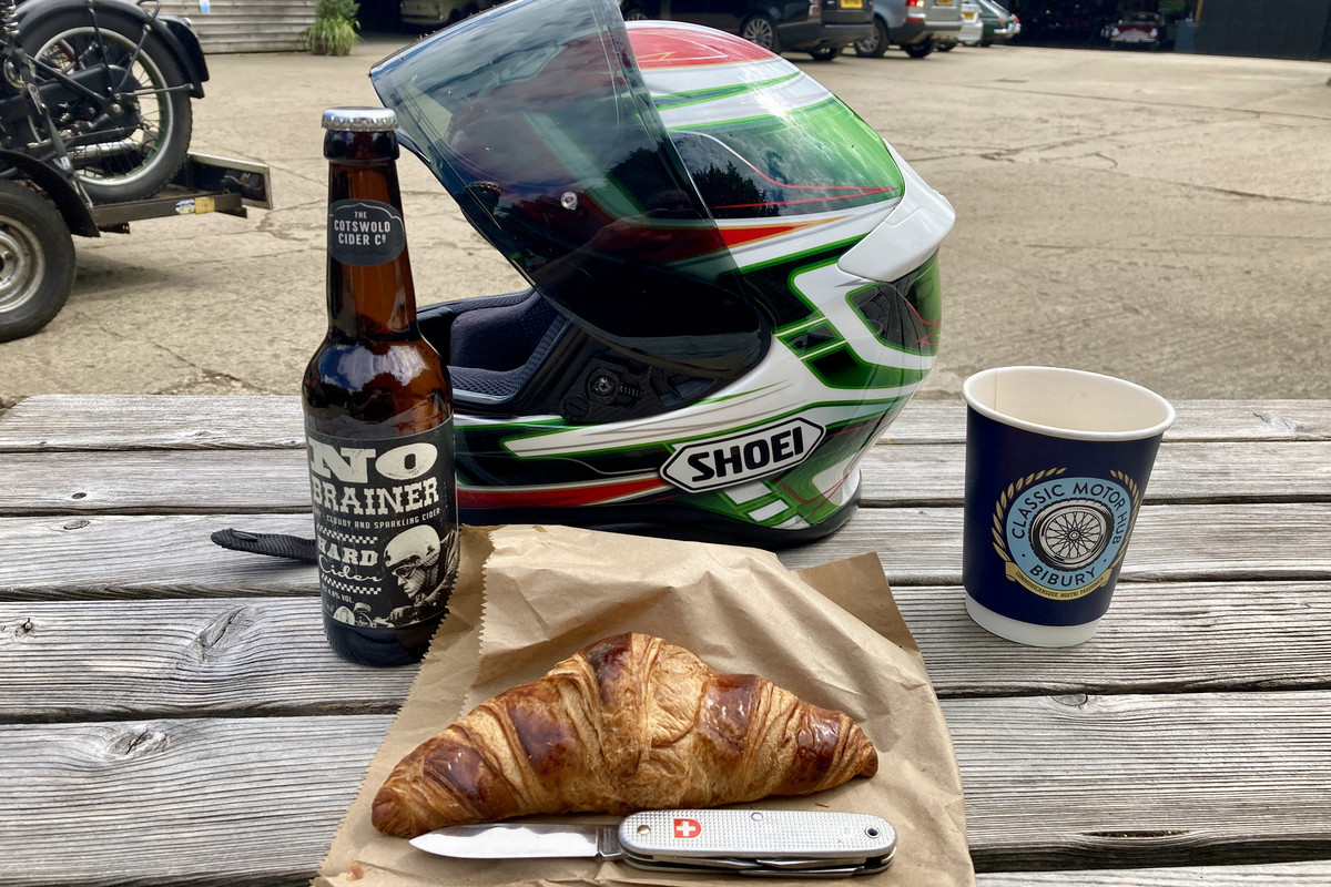 2A008E8E-42A0-45A1-9E6E-A9E592BFBE12