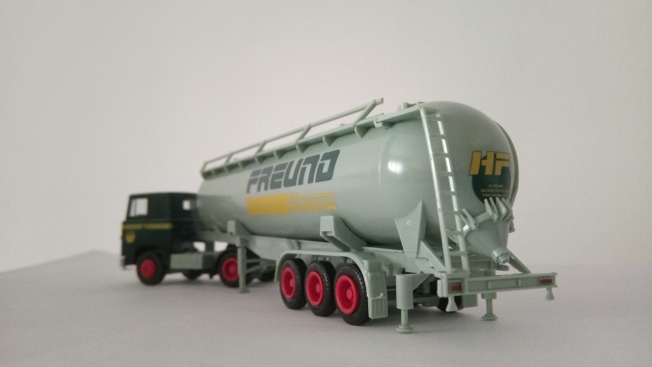 Mcht (8183)