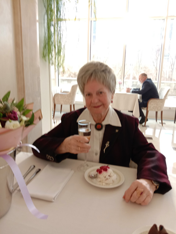 В ресторане