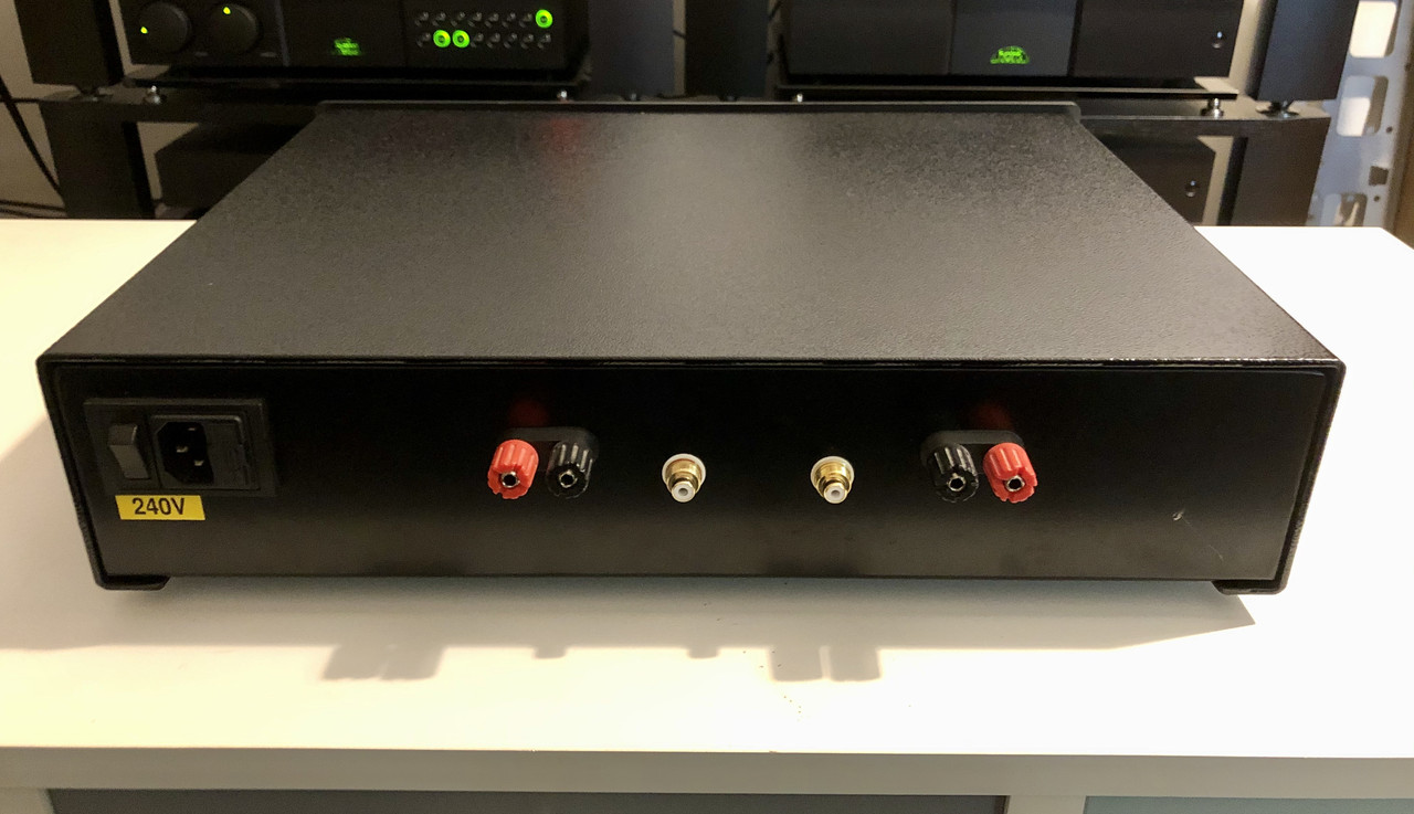 1FEE2C04-AC77-4C3A-9548-F53CD402F236