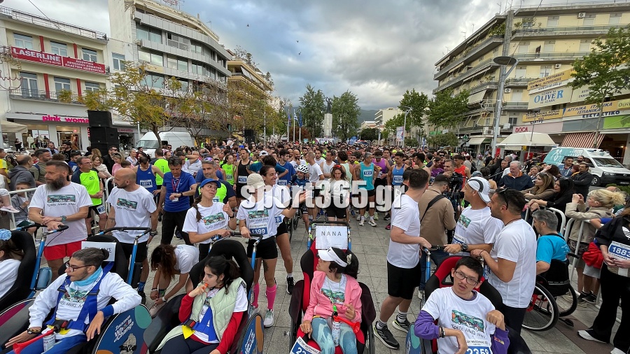 , 23&omicron;&sigmaf; &Alpha;&gamma;ώ&nu;&alpha;&sigmaf; &Delta;&rho;ό&mu;&omicron;&upsilon; &Kappa;&alpha;&lambda;&alpha;&mu;ά&tau;&alpha;&sigmaf;: &Mu;&iota;&alpha; &pi;&omicron;&lambda;ύ&chi;&rho;&omega;&mu;&eta; &gamma;&iota;&omicron;&rho;&tau;ή &alpha;&theta;&lambda;&eta;&tau;&iota;&sigma;&mu;&omicron;ύ &mu;&epsilon; &pi;&rho;&omega;&tau;&iota;έ&sigmaf; &Mu;&pi;&omicron;&upsilon;&rho;ί&kappa;&alpha; &kappa;&alpha;&iota; &Zeta;&omicron;&sigma;&kappa;ί&nu; (&phi;&omega;&tau;&omicron;&gamma;&rho;&alpha;&phi;ί&epsilon;&sigmaf; &kappa;&alpha;&iota; &beta;ί&nu;&tau;&epsilon;&omicron;)
