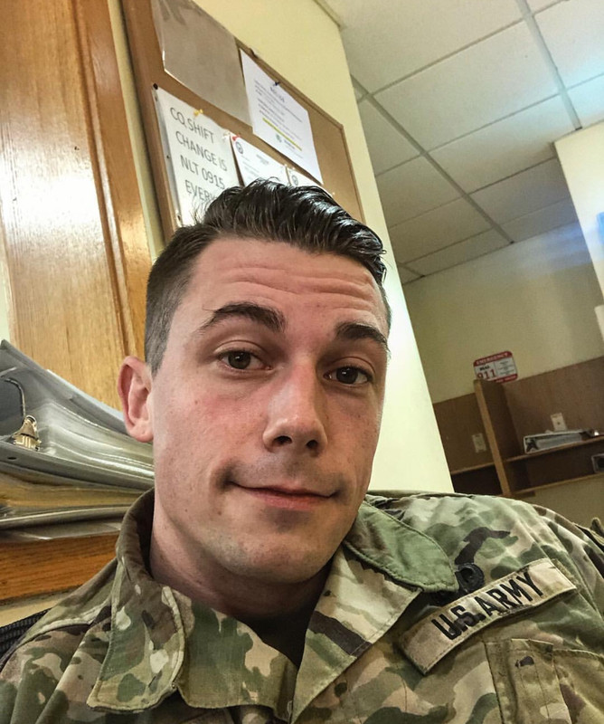 C4253921-8ACB-4EEE-A42F-4482F77B9723