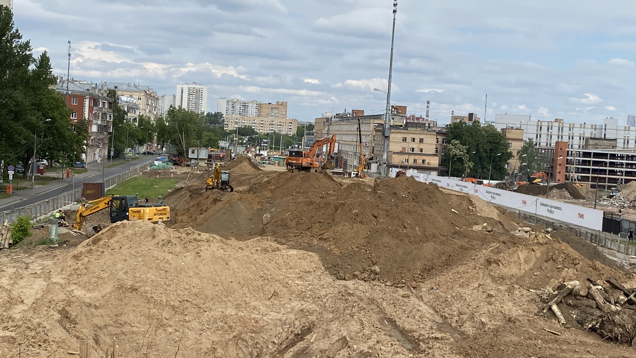 D56-EEA30-5516-4-F44-A0-A6-E567-F638-D70