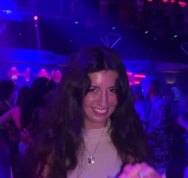 Fucked Girl In All Holes In The Nightclub 1