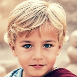 [Bild: AvaQuiwon.jpg]