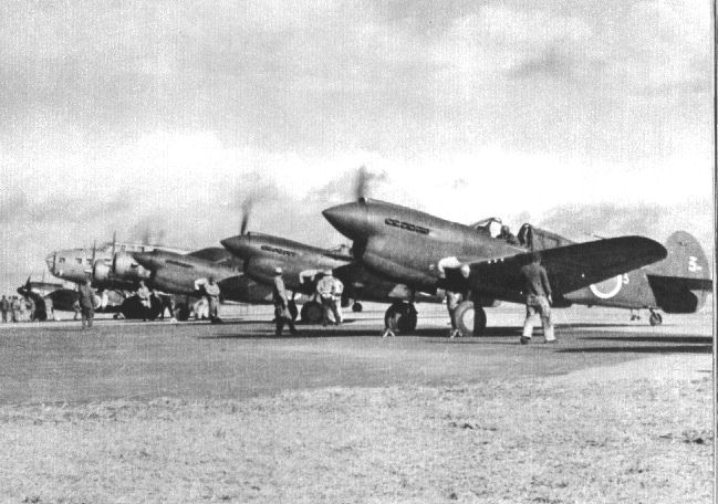 Avions alliés capturés au service du Japon P-40e-tachikawa