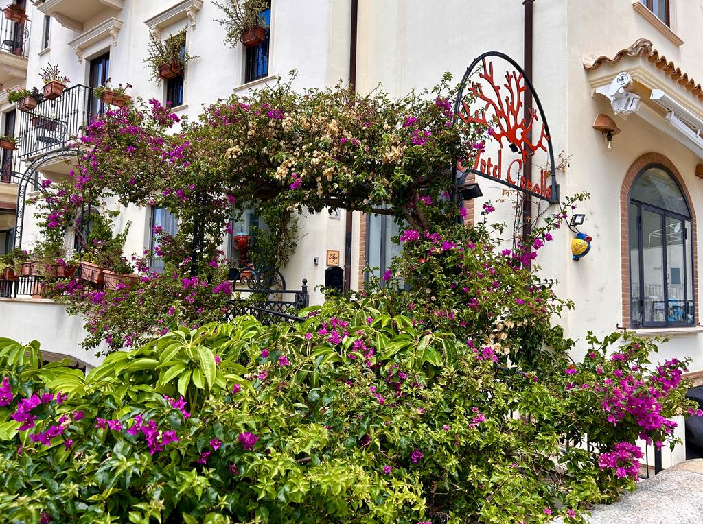 Жаркий сентябрь на побережье Тирренского моря. Жаркий сентябрь на побережье Тирренского моря.