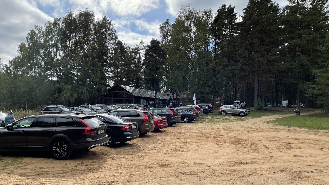 2A702E12-A2F3-49A9-BF7E-36DC7493FEF8