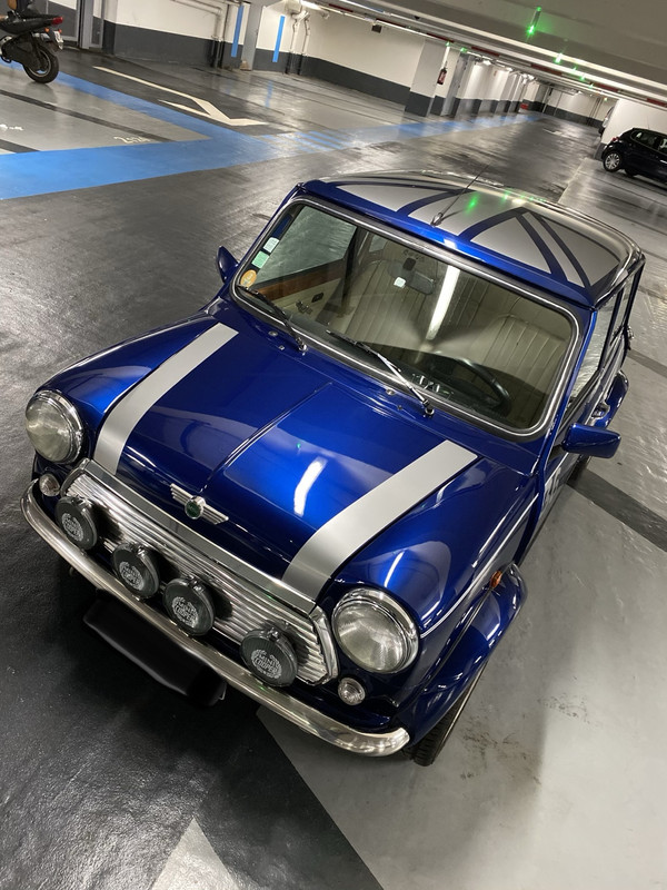 06A0B4E8-E0B3-4119-8AF3-F05DCB9749B2