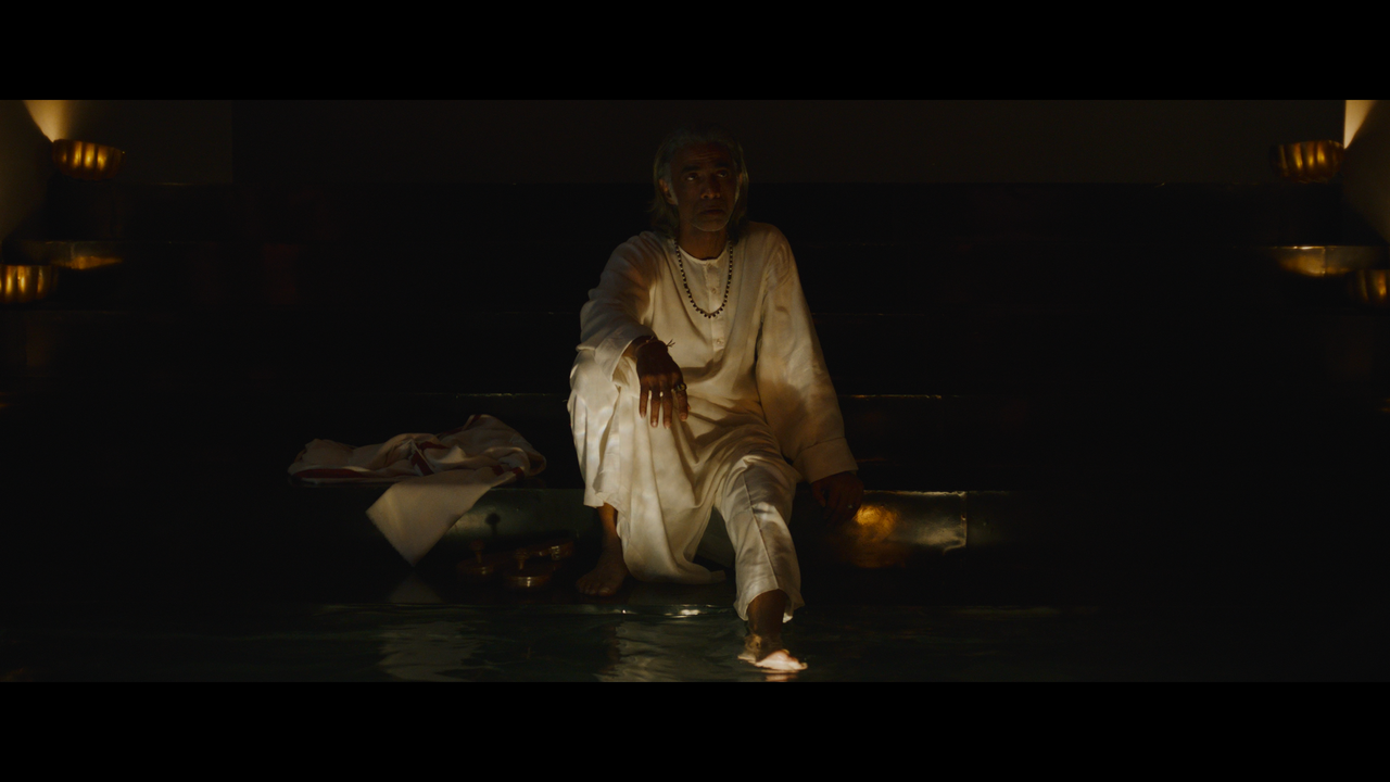 mpv-shot_Monkey.Man.2024.2160p.UHD.BDREMUX.Hybrid.HDR.DV.HEVC-Нечипорук_01_48_52_0009