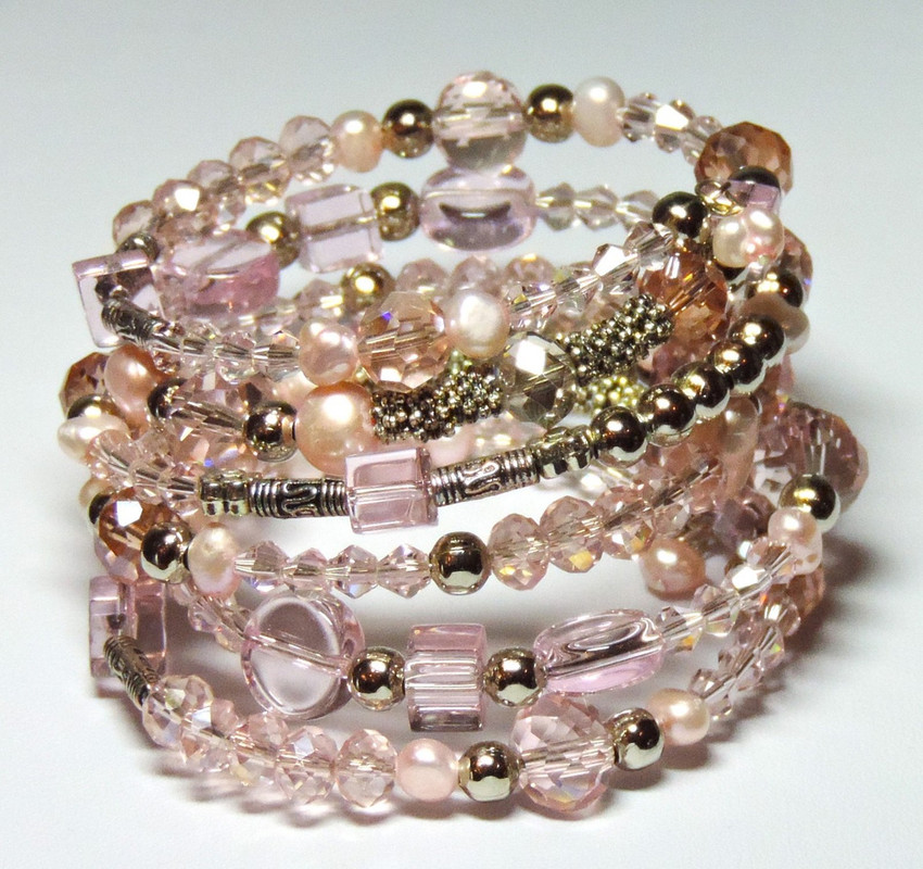 pink-bangle-2156210-1280.jpg