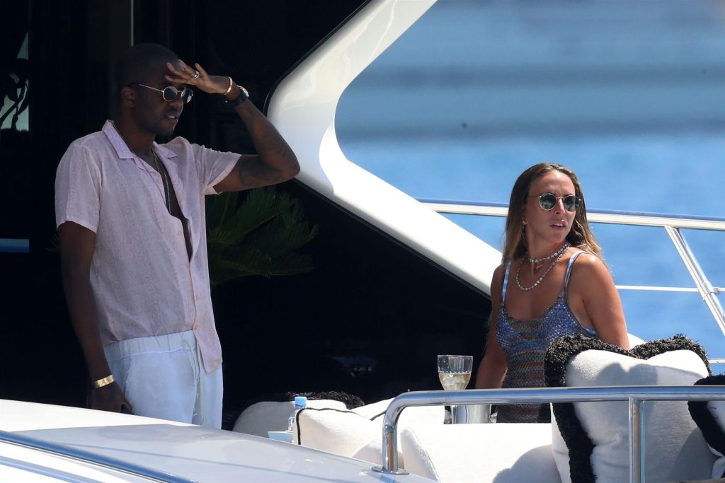 Chloe-Green-Sexy-The-Fappening-Blog-com-17-1024x683