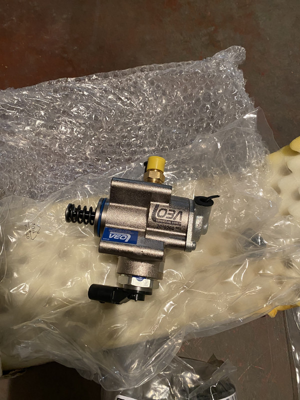 7D4882F3-1EA5-4D67-B578-FD642837242D