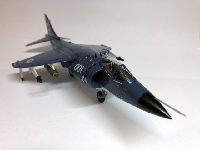 [Matchbox] Hawker Siddeley Sea Harrier FRS.1 1/72 (frs1) IMG-0099