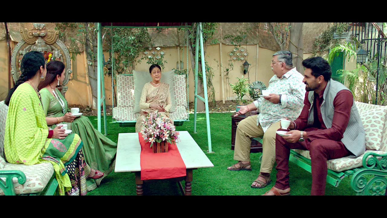 Ghudchadi-2023-WEBRip-Hindi-Tam-Tel-Kan-720p-8bit-AVC-AAC-2-0-ESub-mkv-0003