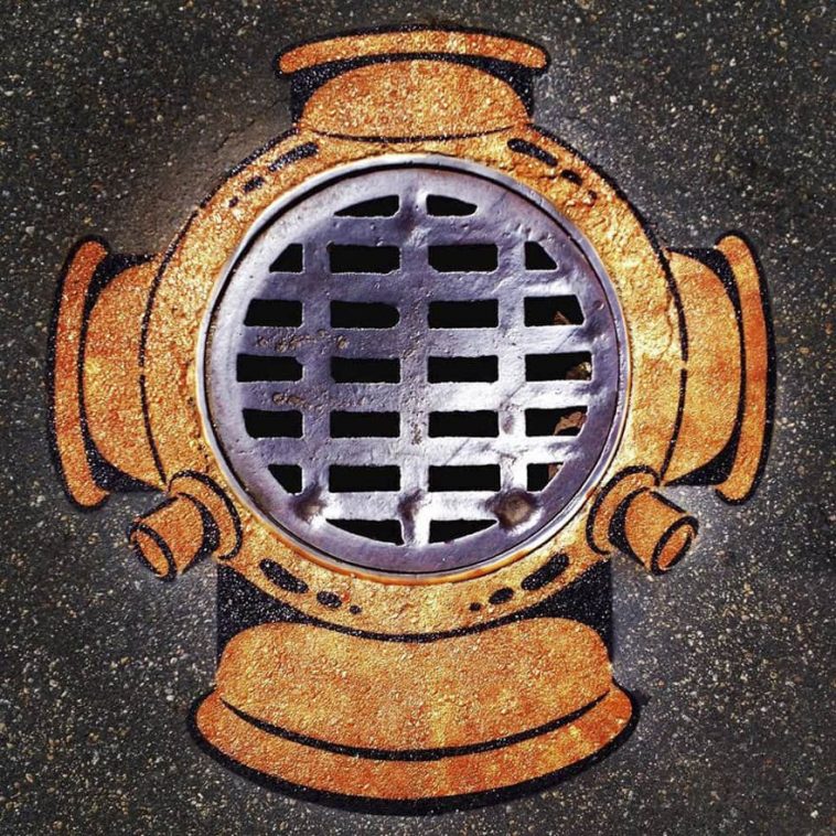 Талантливый художник преображает улицы города, пока его не поймала полиция