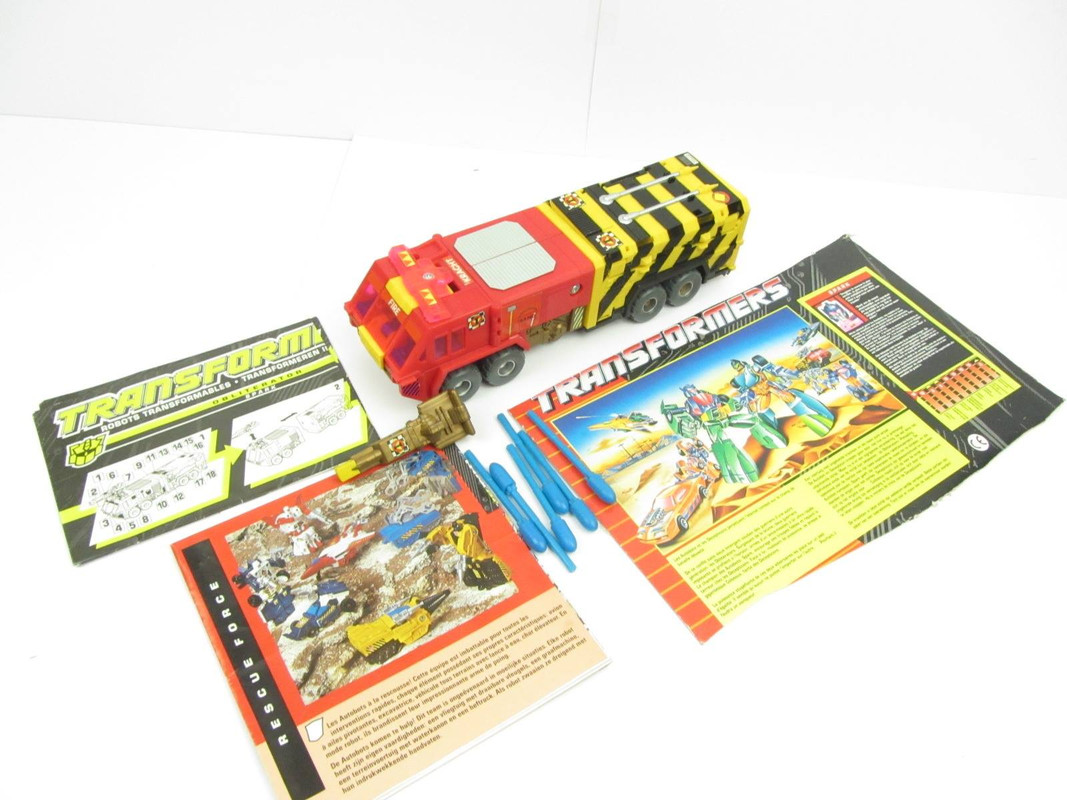 29749617_2096945443653337_1577047881868899330_o