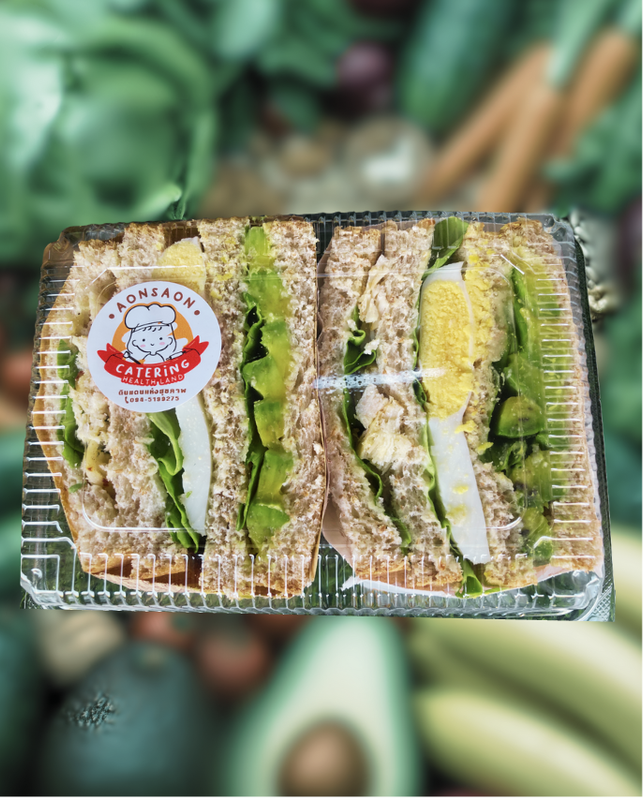 แซนด์วิชอกไก่เพื่อสุขภาพ Healthy Chicken Breast Sandwich