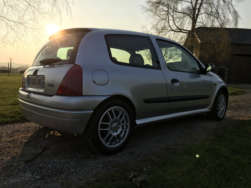 7DA6F4F7-0855-4A0A-B0E6-6A70998CF72A