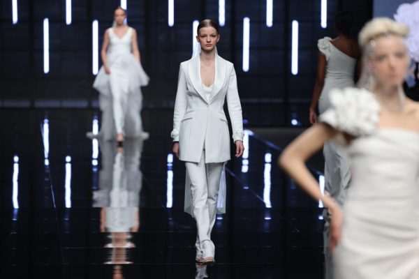 Chiara Boni per la prima volta a Sì Sposaitalia Chiara Boni per la prima volta a Sì Sposaitalia