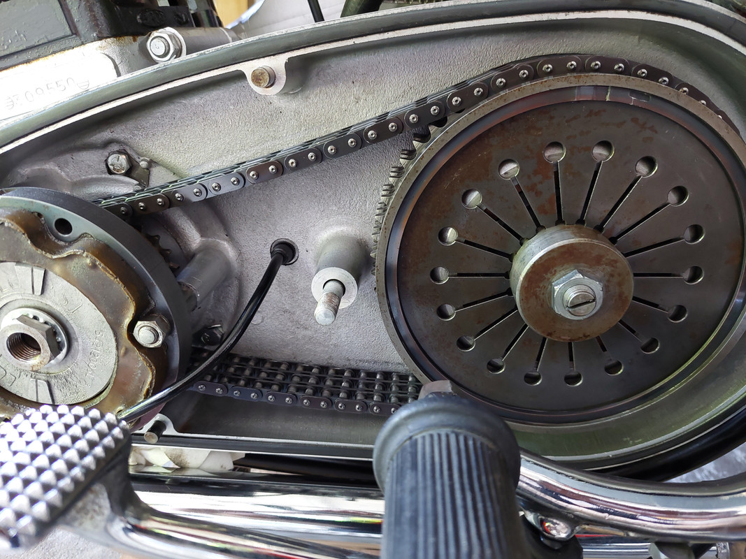 Low knocking/clonk coming from primary chaincase area? Low knocking/clonk coming from primary chaincase area?