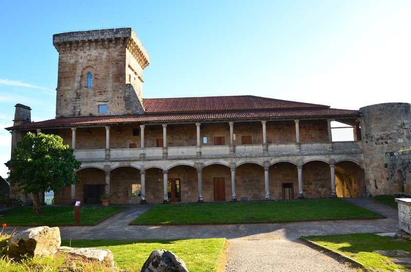 CASTILLO Y PARADOR DE MONTERREY-27-5-2024 - Galicia y sus pueblos - 2017/2024 (27)
