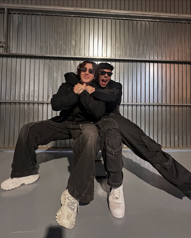 carlosbelcast-1741639054-3585450717171720095-217489539