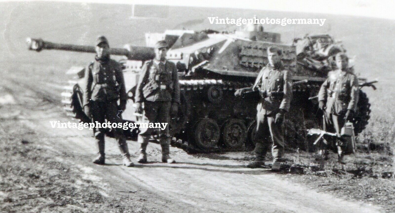 Foto Russland deutscher Panzer Sturmgeschütz Stug. Langrohr1