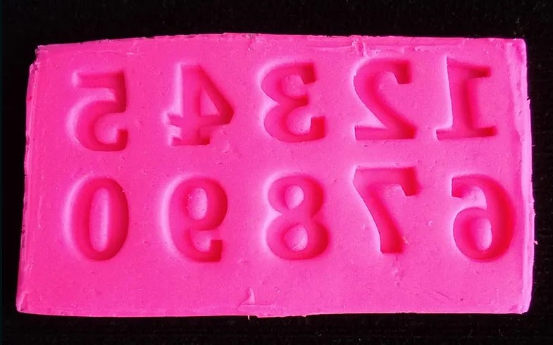 Molde siliconado números de 1.5cm para resina epoxica manualidad