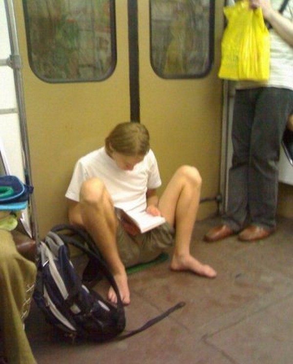 Забавные фото людей, которые уже ни о чем "не парятся"