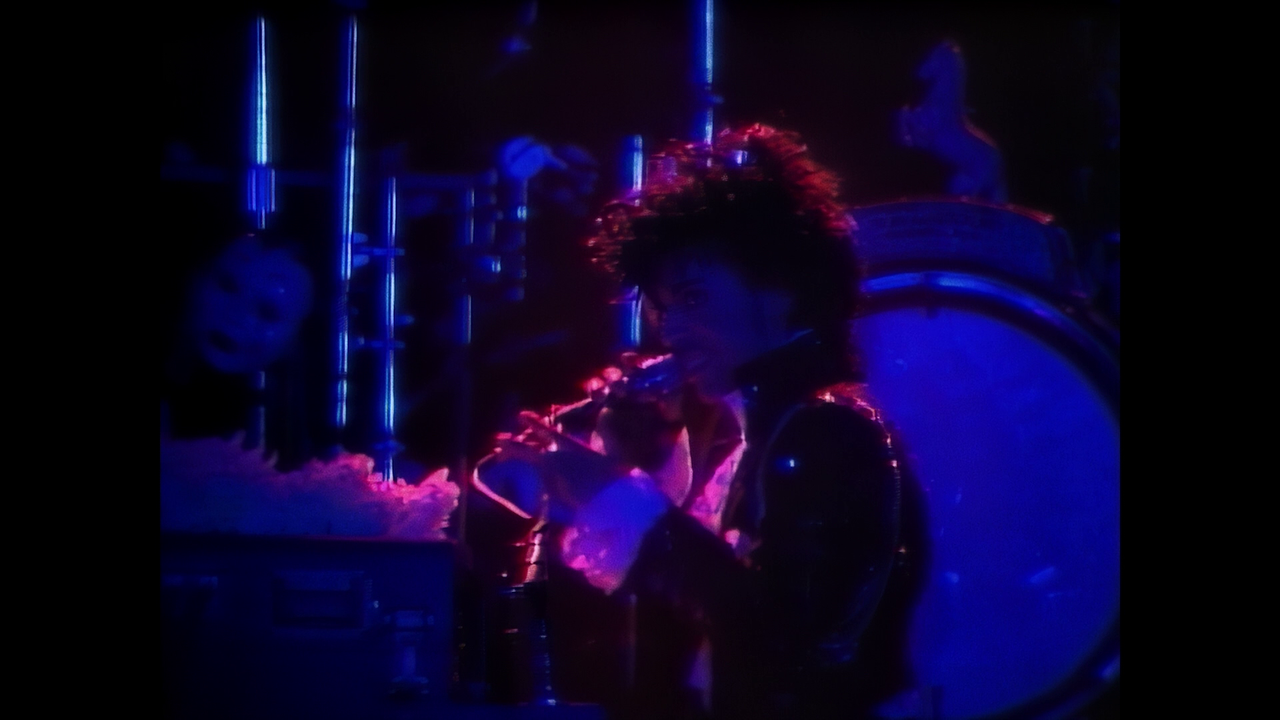 vlcsnap-2024-12-05-19h18m10s293