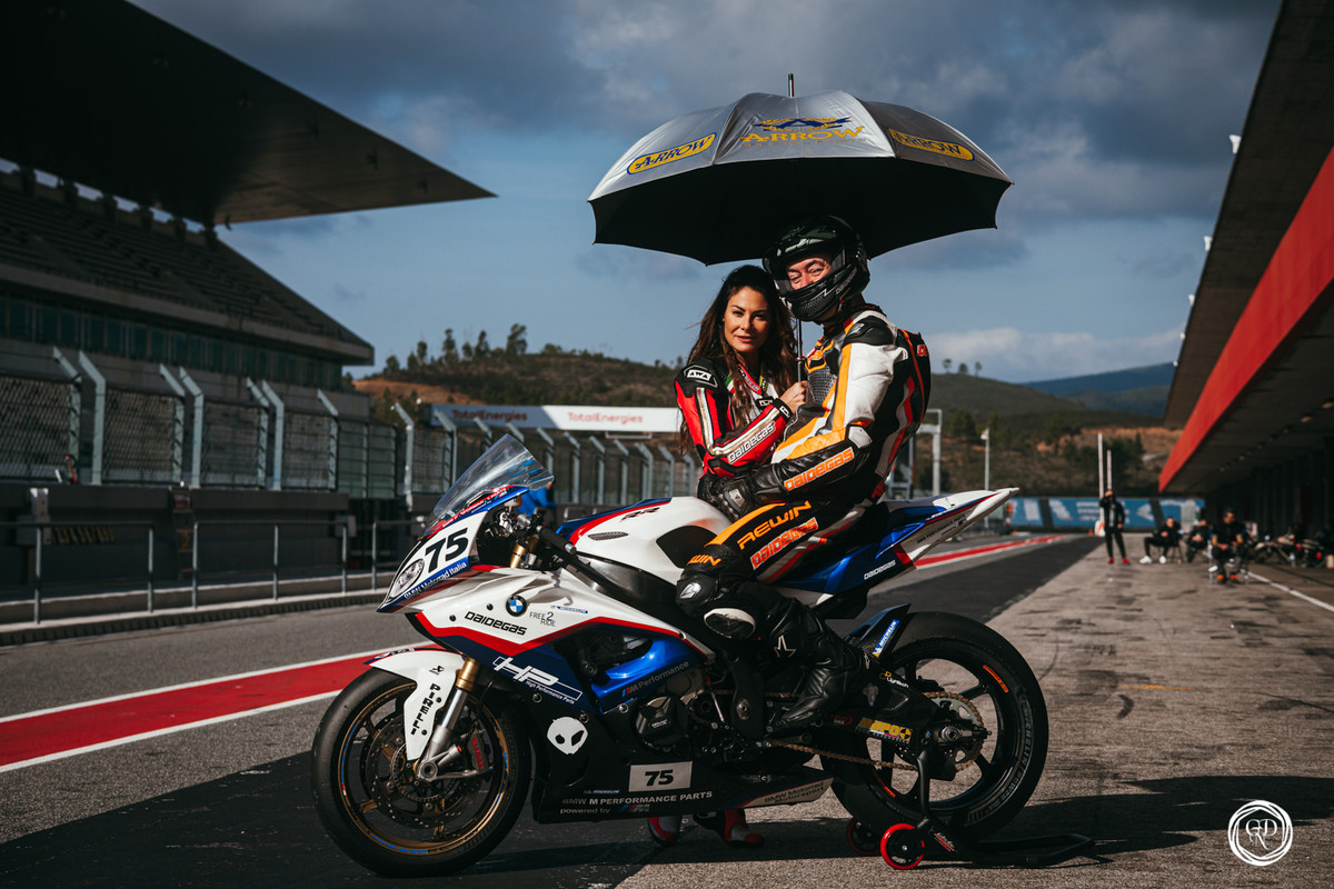 DA2D689C-2CC5-48BC-9BA0-3D70F6E06347